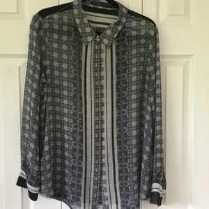 *Final Price* Ivanka Trump long-sleeve Blouse
